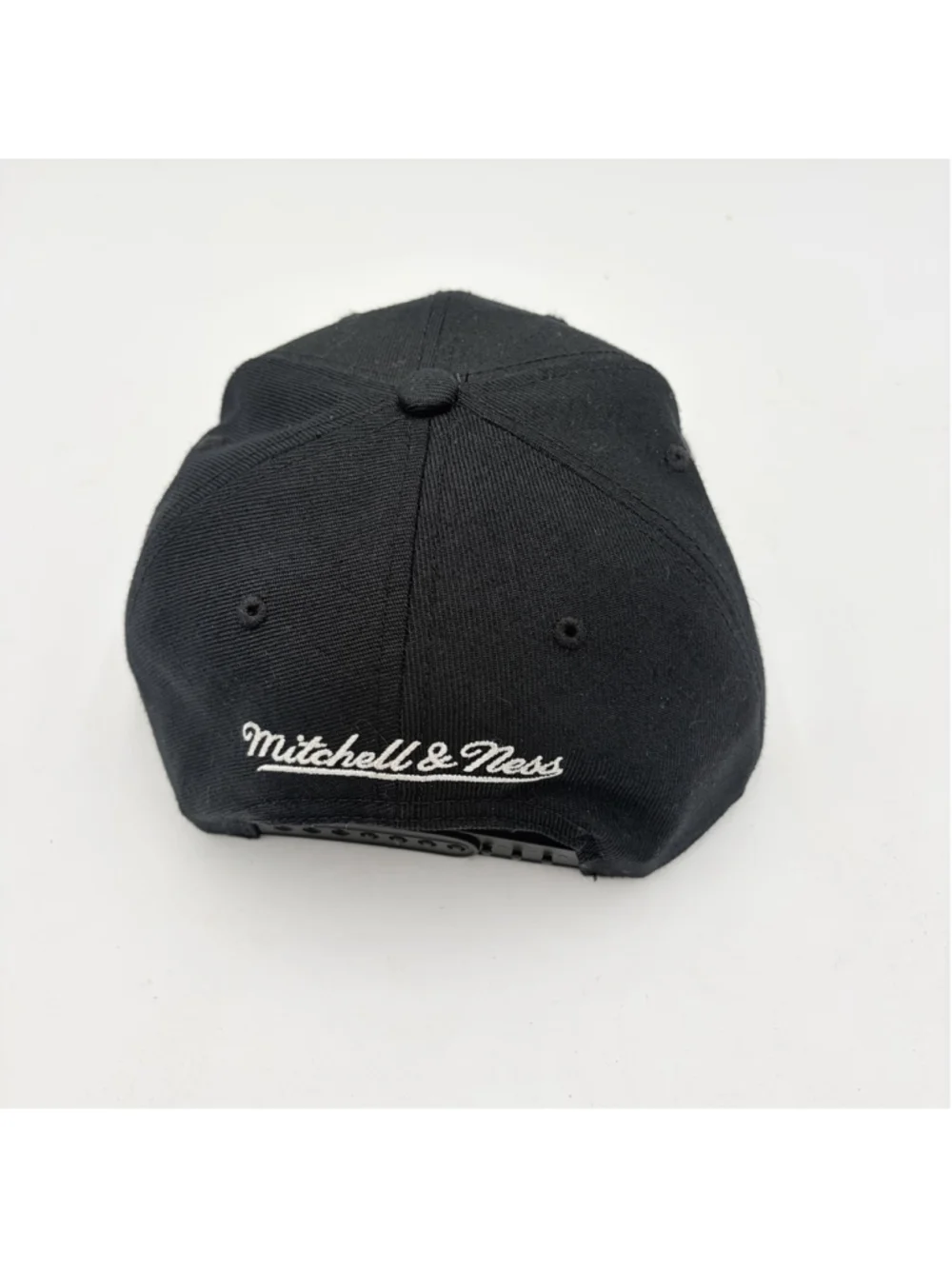 Los Angeles Lakers Black Mitchell & Ness SnapBack Baseball Cap One size